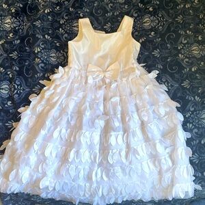 A beautiful dress for your kid to go out in!